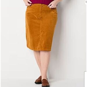St John's Bay Corduroy Women's Size 24 Skirt. Beautiful Fall Color 3x